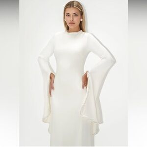Elegant White Long Sleeve Bell-Sleeve Dress